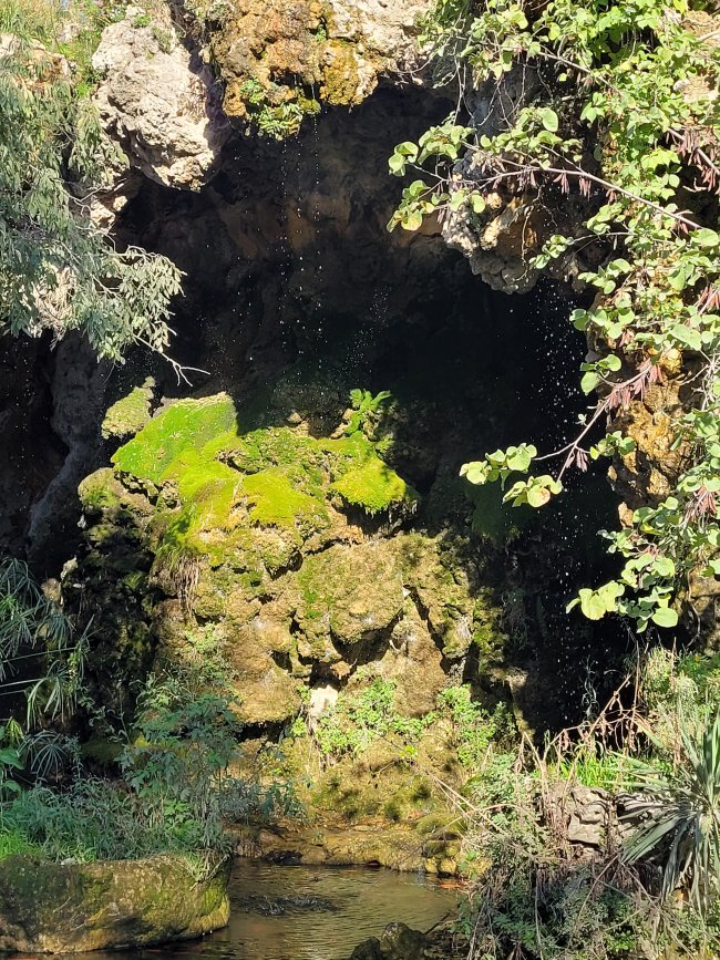Another Grotto, Rocher des Doms, Avignon, France
