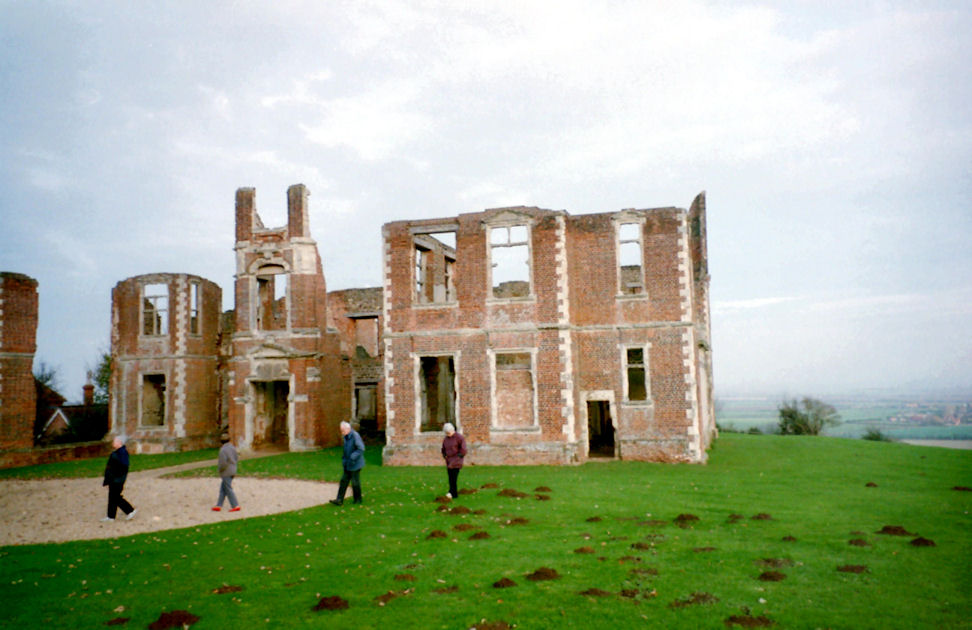 Houghton House showing how high up the hill it is