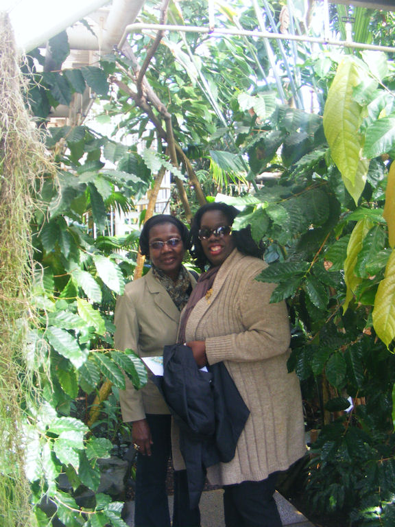 Jacqui and her Mum in Tropical House at Cambridge University Botanical Gardens, Cambridgeshire