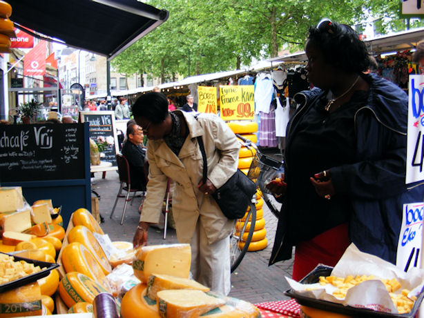 Cheese Shoppers, Delft, The Netherlands