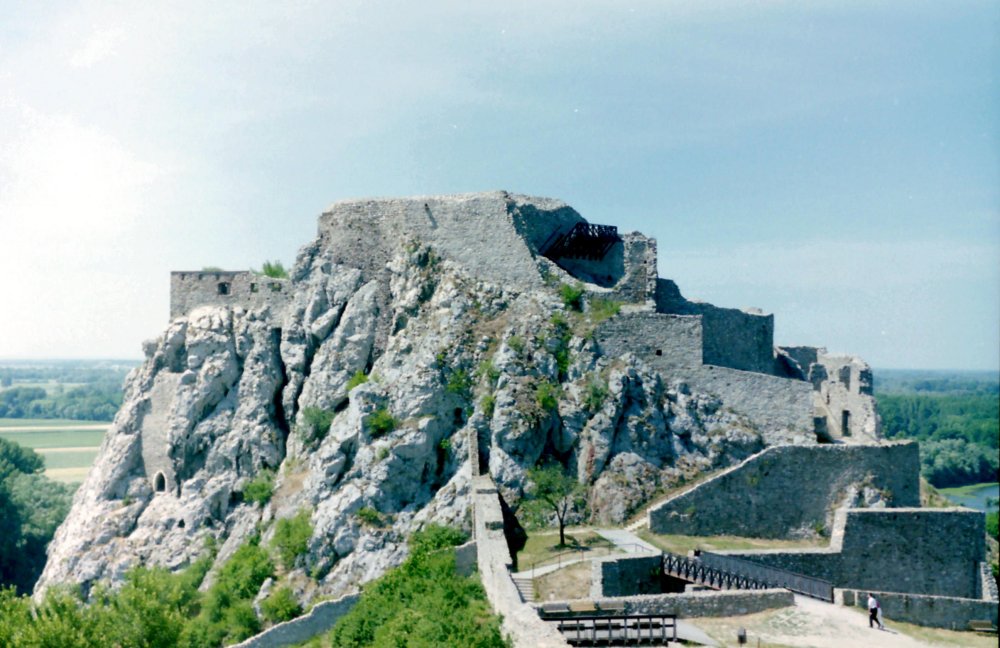 Dev�n Castle, Slovakia