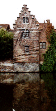 The "Wobbly" building - too weird for Magritte?
