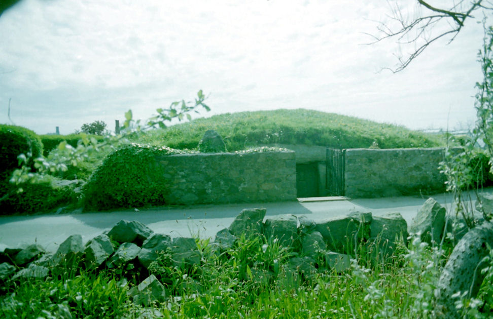 Le Dehus, Prehistoric Buriald Mound, Guernsey, Channel Islands