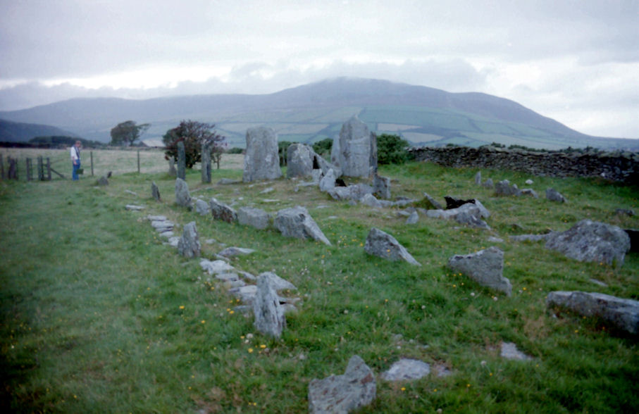 Cashtal yn Ard - the Prehistoric "Castle of the Heights", Isle of Man