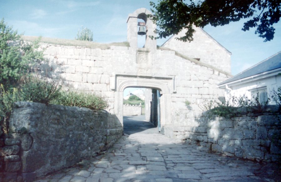 Gatehouse at Tresco Abbey, Isles of Scilly