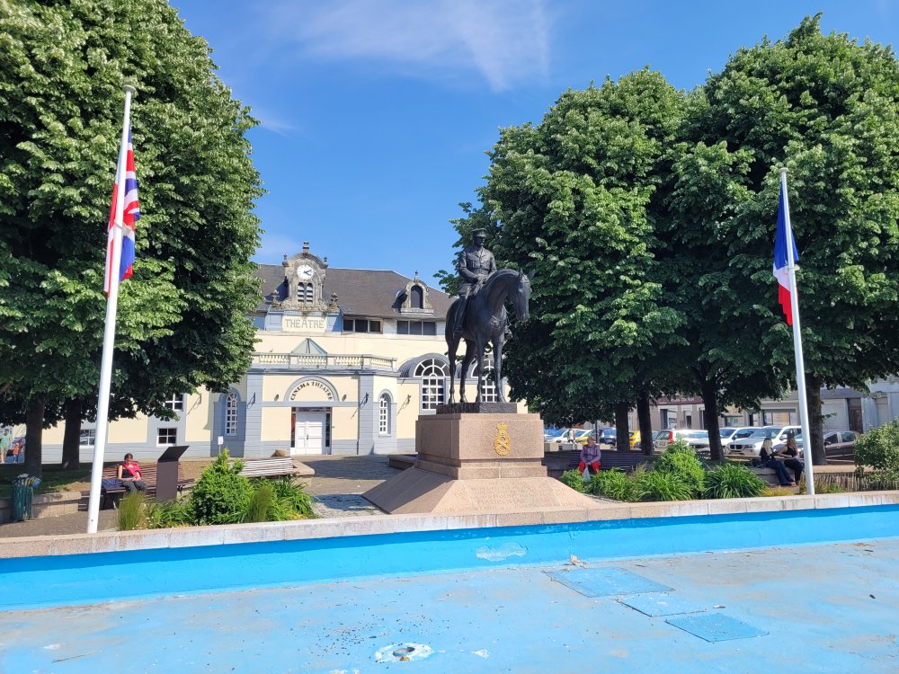 Statue of Field Marshall Haig, Montreuil-sur-Mer, Pas de Calais, France