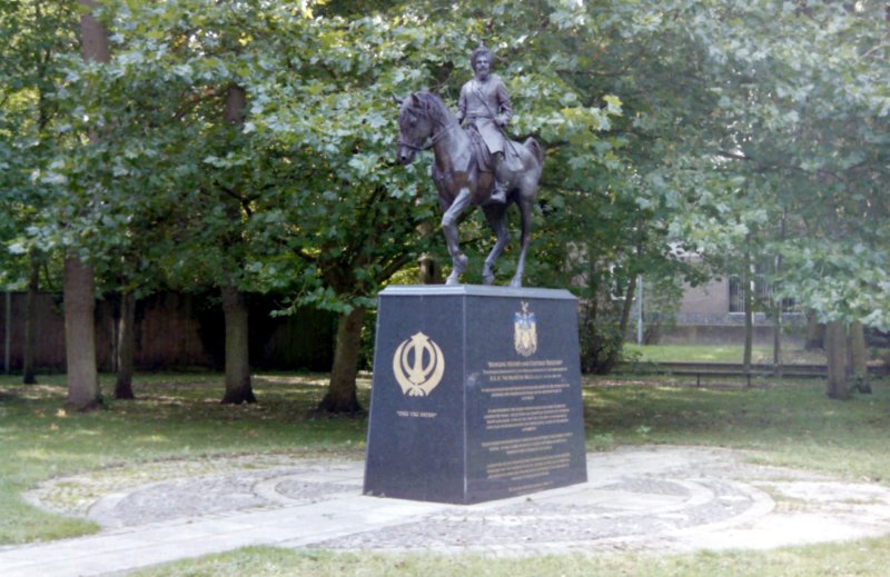 Statue of Duleep Singh, Thetford, Norfolk