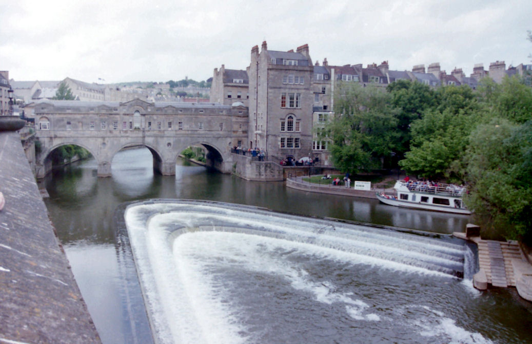 River Avon and Pulteney Bridge, Bath, Somerset