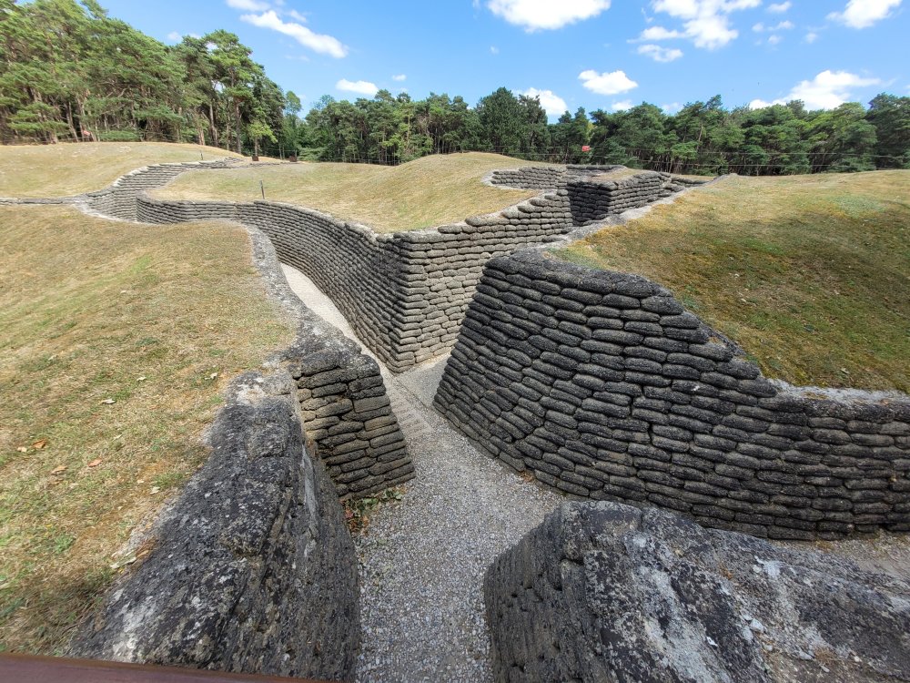 Experience the Trenches, Vimy Ridge Visitor Centre, France